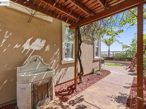 1718 N Terracina Dr, Dublin CA 94568