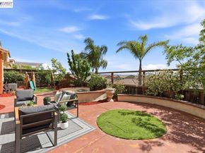 1718 N Terracina Dr, Dublin CA 94568