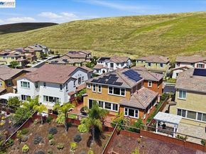 1718 N Terracina Dr, Dublin CA 94568