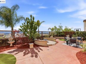 1718 N Terracina Dr, Dublin CA 94568