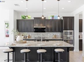 1718 N Terracina Dr, Dublin CA 94568