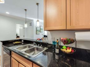 6400 Christie AVE 5209, Emeryville CA 94608