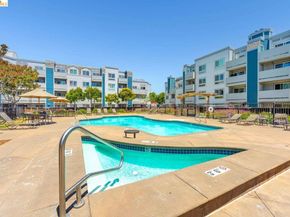 6400 Christie AVE 5209, Emeryville CA 94608