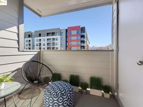 6400 Christie AVE 5209, Emeryville CA 94608