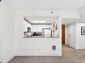 988 Franklin St 707, Oakland CA 94607