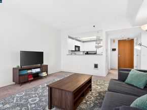 988 Franklin St 707, Oakland CA 94607