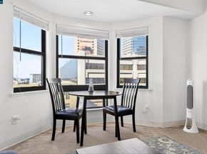 988 Franklin St 707, Oakland CA 94607