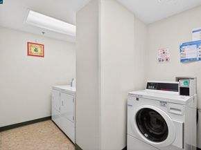 988 Franklin St 707, Oakland CA 94607