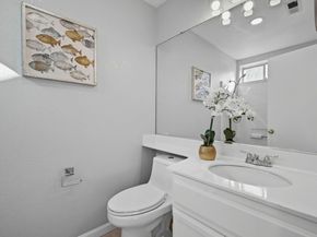 38860 Garibaldi Cmn, Fremont CA 94536