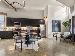 2875 Glascock St 209, Oakland CA 94601