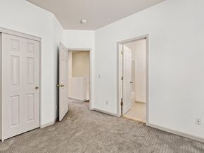 710 City Walk Pl 4, Hayward CA 94541