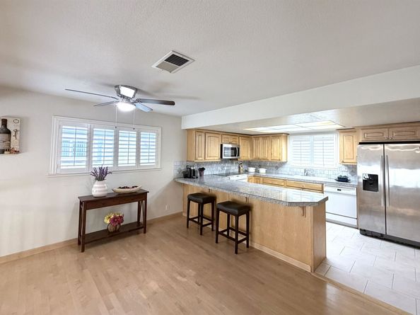 37969 Bright Cmn, Fremont CA 94536