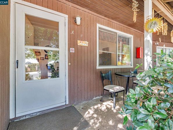 4794 Blum Rd, Martinez CA 94553