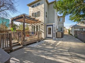 3033 Ellis St B, Berkeley CA 94703