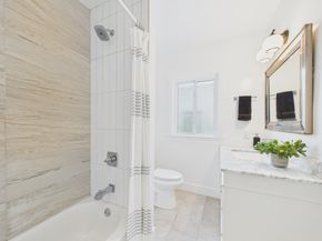 680 42nd St, Oakland CA 94609