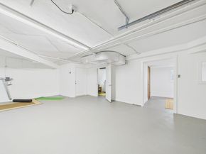 680 42nd St, Oakland CA 94609