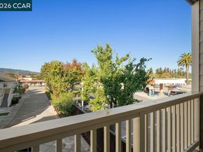 200 Valletta Ln, Pleasanton CA 94566