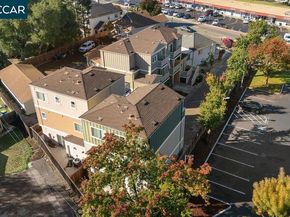 200 Valletta Ln, Pleasanton CA 94566