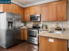 200 Valletta Ln, Pleasanton CA 94566