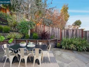 780 Carlston Ave, Oakland CA 94610