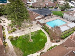 183 Miramonte Dr, Moraga CA 94556