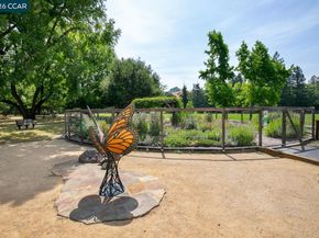 183 Miramonte Dr, Moraga CA 94556