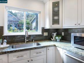 183 Miramonte Dr, Moraga CA 94556