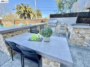 1500 Arroyo Rd, Livermore CA 94550