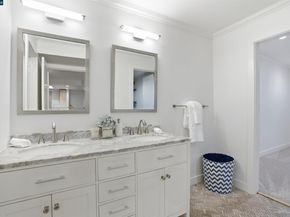 2560 Oak Rd 122, Walnut Creek CA 94597