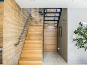 2 Crane Ct, Orinda CA 94563