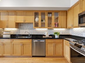 1755 Broadway 45, Oakland CA 94612