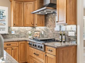 4071 Walnut Dr, Pleasanton CA 94566