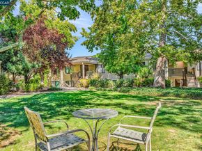 1108 Fairlawn Ct. 6, Walnut Creek CA 94595