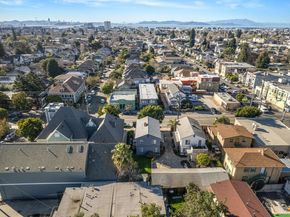 6320 Shattuck Ave, Oakland CA 94609