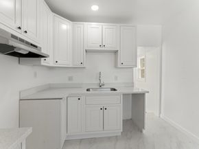 1213 Egbert Avenue, San Francisco CA 94124