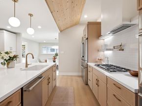 201 Amherst Ave, Kensington CA 94708