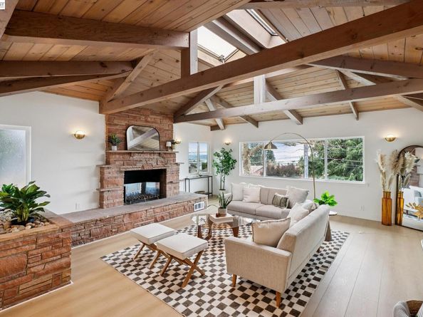 201 Amherst Ave, Kensington CA 94708