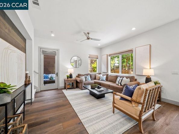 44 Analisa Ln, Walnut Creek CA 94596