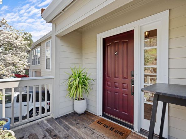 14 Heritage Oaks Rd, Pleasant Hill CA 94523