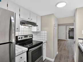 5492 Roundtree Dr A, Concord CA 94521