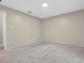 5492 Roundtree Dr A, Concord CA 94521