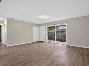 5492 Roundtree Dr A, Concord CA 94521