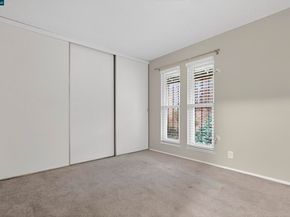 5492 Roundtree Dr A, Concord CA 94521