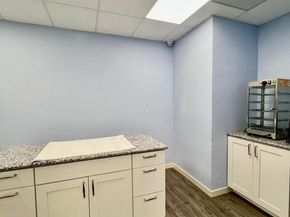 869 Woodside Way, San Mateo CA 94401