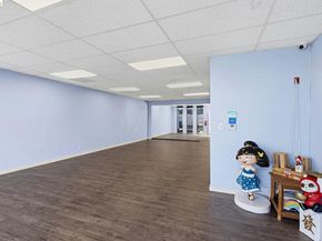 869 Woodside Way, San Mateo CA 94401