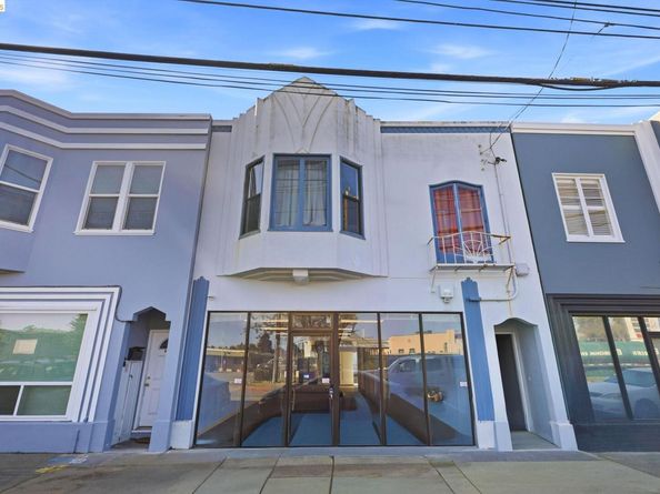 869 Woodside Way, San Mateo CA 94401