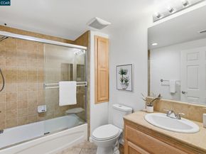 3360 Maguire Way 201, Dublin CA 94568