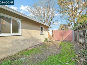 130 Cleopatra Dr, Pleasant Hill CA 94523