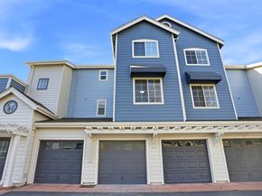 601 Arcadia Ter 102, Sunnyvale CA 94085