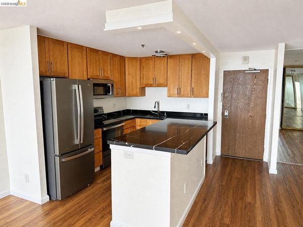 555 Pierce St 735, Albany CA 94706